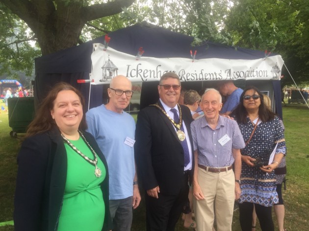 Mayor, Mayoress and some Committee members